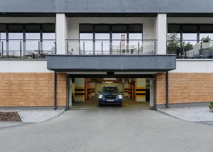 Lumina With Balcony Overlooking The Park Lejlighed