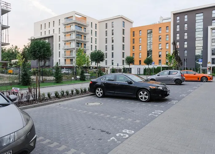 Apartmán Lumina With Balcony Overlooking The Park Lodž